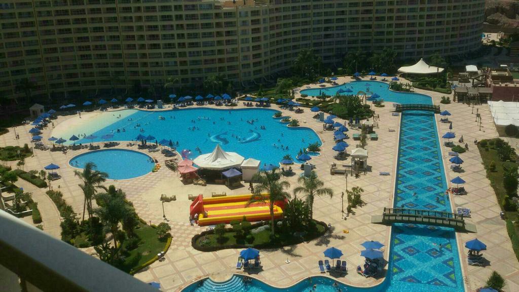 Porto Sokna With Sea View Pyramids Apartments Family Only Ain Sukhna Exteriör bild